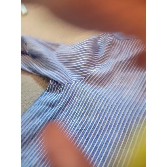 Multiples Women's Button Up Size XS Floral Butterfly Back - Picture 6 of 11